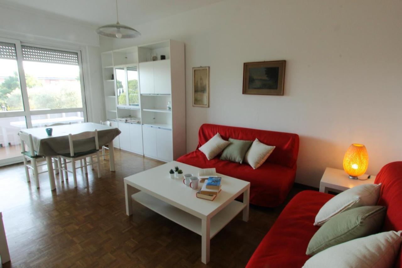 Appartamento Anna Desenzano del Garda Exterior foto