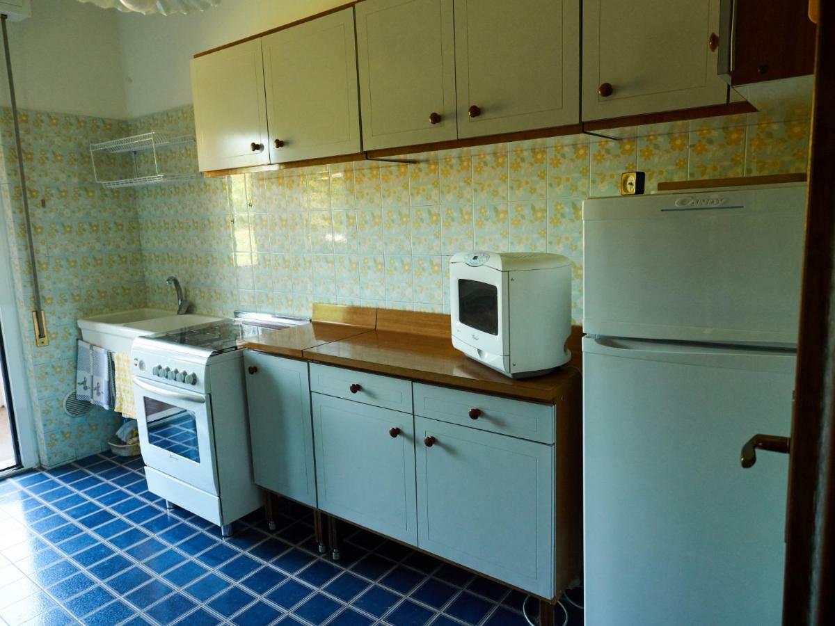 Appartamento Anna Desenzano del Garda Exterior foto